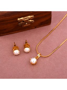 SHILLYN - Gold Plated Glowing Pearl Jewellery Set
