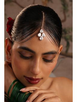 SWABHIMANN - Saisha Rose Gold Polki Maang Tikka