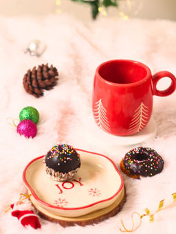 WEAVING HOMES - Red Christmas Tree Cup & Joy Dessert Plate