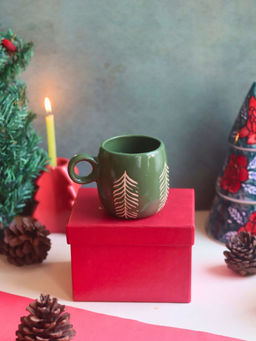 WEAVING HOMES - Christmas Tree Cuddle Mug - Green