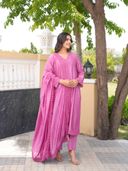 Pink color option, Currently selected