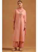 Peach color option, Currently selected