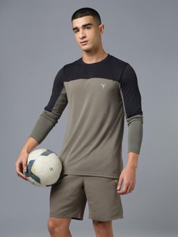 Technosport - Men Colorblock Slim Fit Round Neck Sports T-Shirt with Technocool+