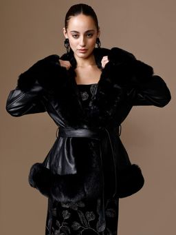 Kazo - Shen Wintercoat with Belt - Black