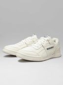 White color option, Currently selected