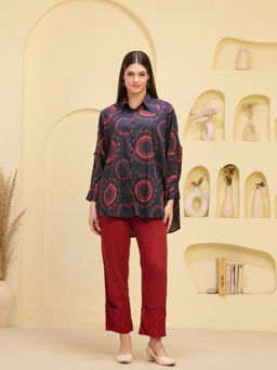 First Resort by Ramola Bachchan - Black & Red Maa Print Shirt with Pant (Set of 2)