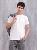 White color option, Currently selected