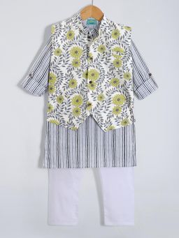 Hopscotch - Grey Floral Stripe Cotton Kurta with Pyjama & Jacket