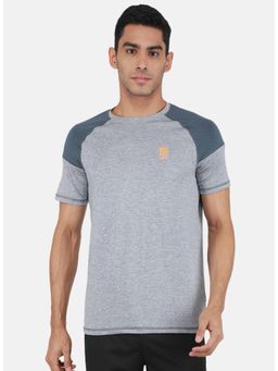 Rock.it - Men Solid Round Neck T-shirt - Grey