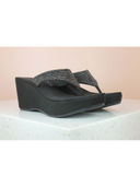 Black color option, Sold out, Currently selected