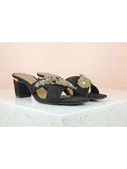 Inc.5 - Black Heels
