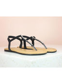 Black color option, Sold out, Currently selected
