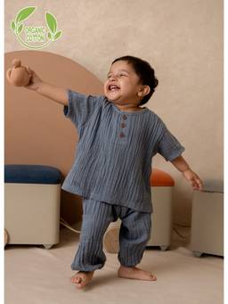Cot & Candy - Blue Solid Regular T-Shirt with Pant