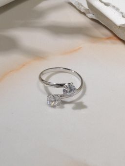 Niska - Women White Stones Alloy Ring