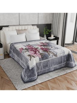 Signature - Double Bed Heavy Winter Blanket - Mauve