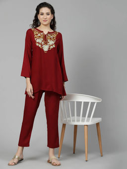 QAZMI - Women Aari Embroidered A-Line Maroon Kurti with Pant