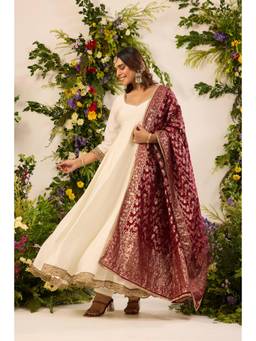 Wedani - Women's Solid Maroon Anarkali Kurta With Pant & Dupatta