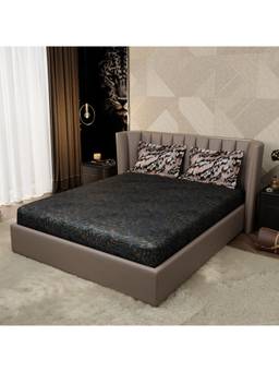 Stoa Paris - Untamed Terrain Ambush Enrich Printed King Fitted Bedsheet With 2 Pillow Covers