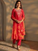 Red color option, Sold out, Currently selected