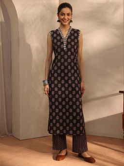 Libas - Black Floral Printed Straight Kurta With Pant