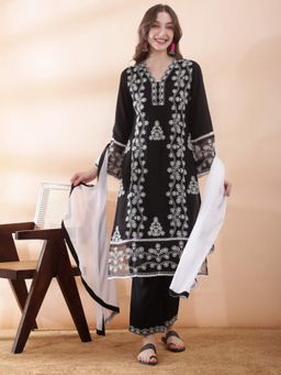 Globus - Women Black V-Neck Bell Sleeves Floral Embroidered Kurta With Pants & Dupatta