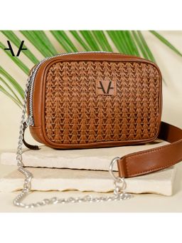Avake - Women Rust Straw Sling Bag