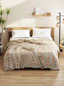 Beige color option, Currently selected