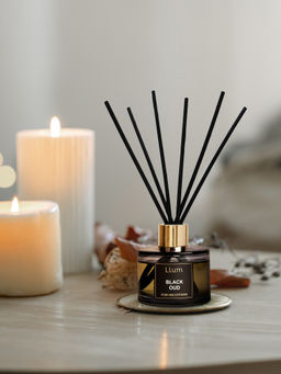 LLUM - Mahogany Teakwood Reed Diffuser Set - 100ml