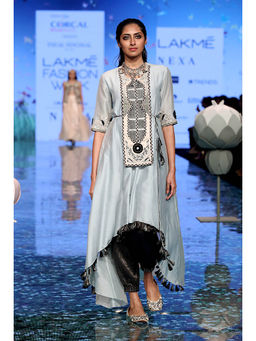 Payal Singhal - Blue Embroidered High Low Kurta with Pant (Set of 2)