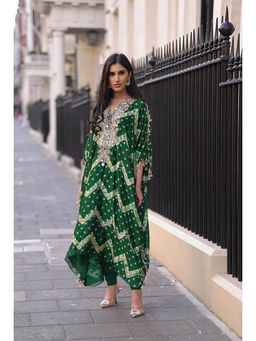 Payal Singhal - Green Leheriya Embroidered Kaftan with Churidar (Set of 2)