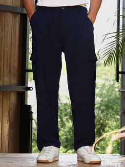 Campus Sutra - Mens Navy Blue pleated-Textured Cargo Trousers