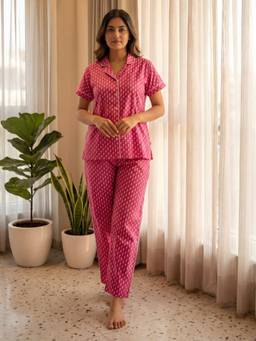 Bannos Swagger - Pink Printed Collared Shirt with Pyjama for Women