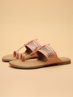 ERIDANI - Women Nirvika Pink Kolhapuri Flats