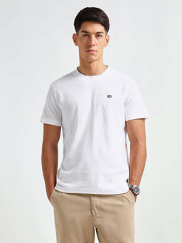 Arrow Sports - Men White Regular Fit Textured T-Shirt