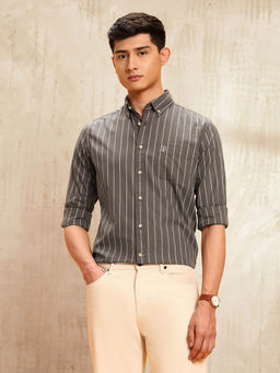 U.S. Polo Assn. Denim Co. - Men Grey Striped Regular Fit Shirt