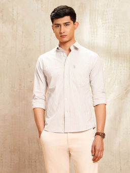 U.S. POLO ASSN. - Men Beige Stripes Tailored Fit Shirt