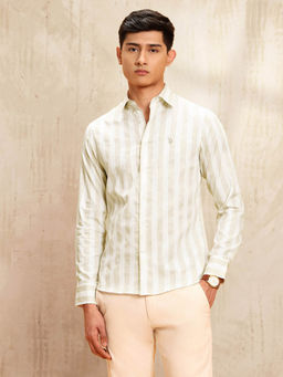 U.S. POLO ASSN. - Men Beige Striped Tailored Fit Shirt