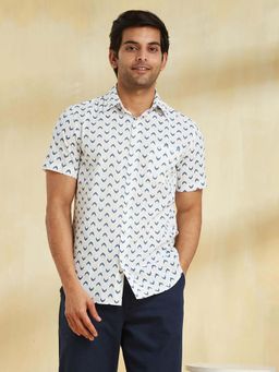 Fabindia - White Cotton Slim Fit Printed Regular Shirt
