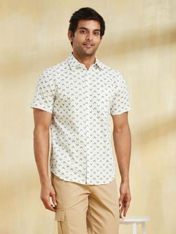Fabindia - White Cotton Slim Fit Printed Regular Shirt