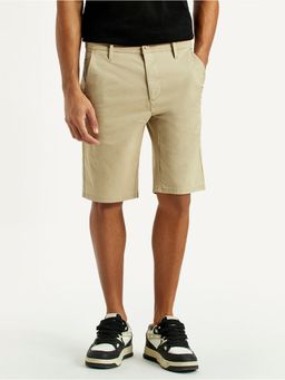 Levi's - Men's 541 Beige Tapered Fit Mid Rise Shorts