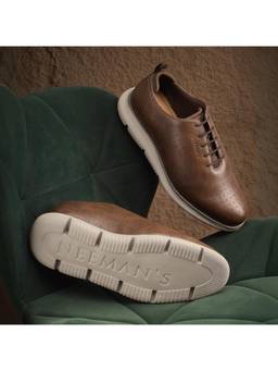 Neeman's - Men Tan Flexy Casual Brogues