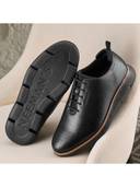 Black color option, Currently selected