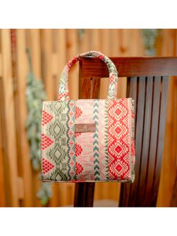 NR by Nidhi Rathi - White & Green Self Design Small Shoulder Bags