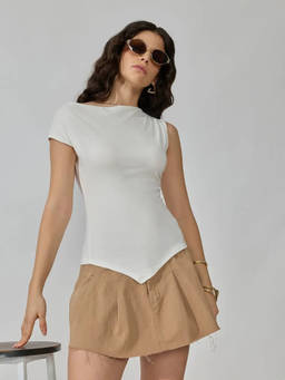 SHOWOFFFF - Women's White Asymmetric Boat Neck Top