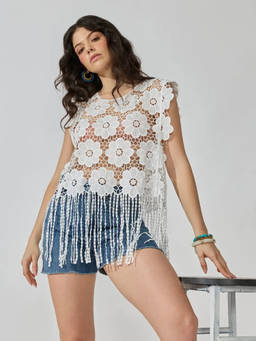 SHOWOFFFF - Women's Floral Crochet White Sleeveless Fringe Hem Top