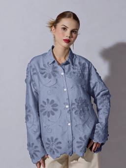 SHOWOFFFF - Women's Blue Floral Applique Detail Shirt