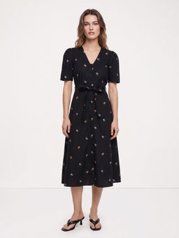 Cover Story - Black Selina Black Dress