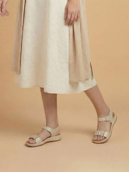 Metro - Womens Beige Casual Sandals