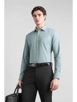 Van Heusen - Men Light Blue Solid Full Sleeves Formal Shirt
