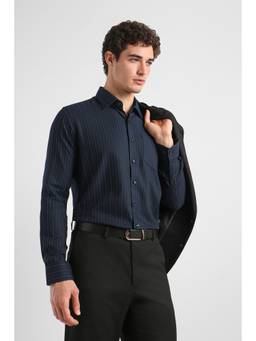 Van Heusen - Men Navy Blue Striped Full Sleeves Formal Shirt